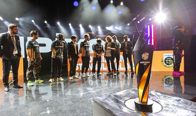 İzmir esporda dev finale mesken sahipliği yapıyor