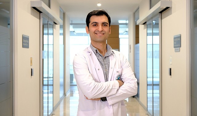 Yalnızca ağrıya neden olmuyor, hayati tehdit oluşturuyor! Diş apsesinden korunmak için sistemli ağız bakımı şart!