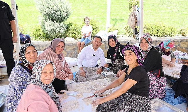 İstekli Bayanlar Muhtaçlık Sahibi Aileler Ve Öğrenciler İçin Seferber Oldu