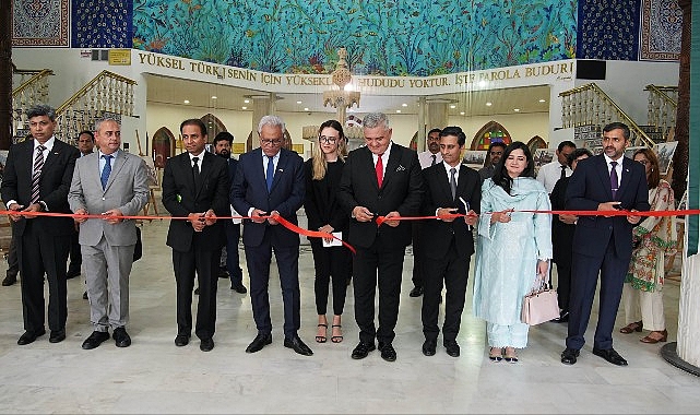 Keşmir Fotoğraf Standıyla Hatırlatıldı