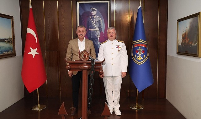 Lider Büyükakın: Deniz Kuvvetlerimizle gurur duyuyoruz