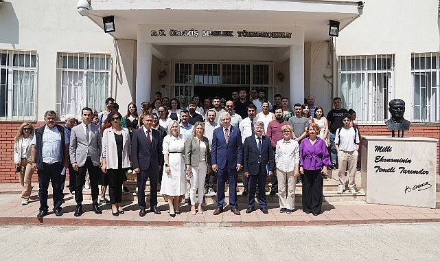 Ödemiş MYO’da ‘Gül Papatya’ birinci sefer kültüre alındı