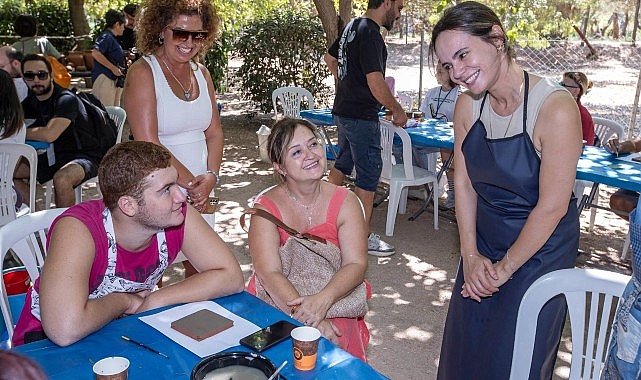 Çamura “iyilikle” form verdiler