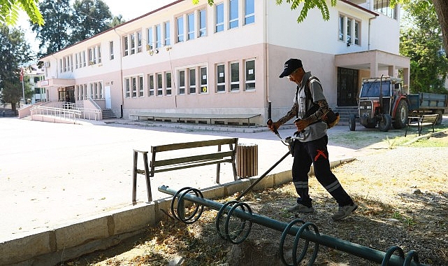 Efes Selçuk’ta Okullarda Paklık Alarmı