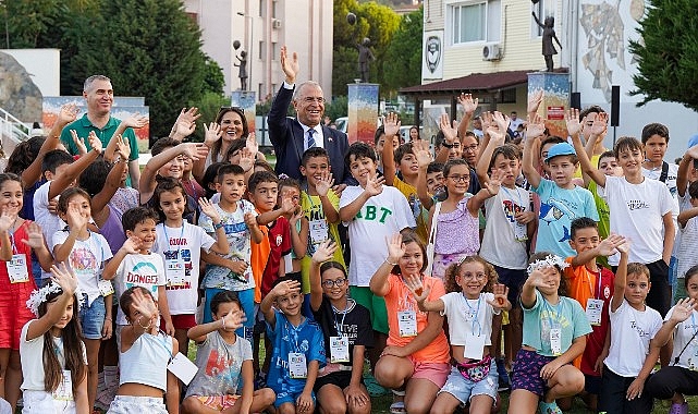 Gaziemir’in çevreci çocukları misyon başında