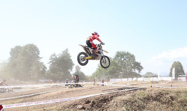 Muhteşem Enduro Şampiyonası nefes kesti