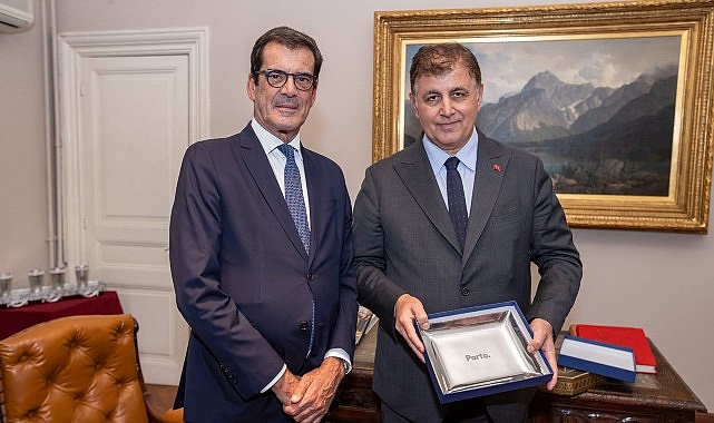 Tugay: Genetiğinde sanat olan 8 bin yıllık kentimizde yeni açılımlar yapacağız