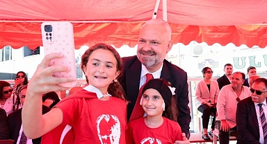 Menemen’de Zafer Bayramı coşkusu yaşandı