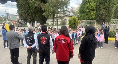 Kartepe’de Öğrencilere Afet Bilinci Eğitimi