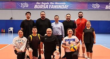 Nilüfer Belediyesi çalışanları filede ter döktü